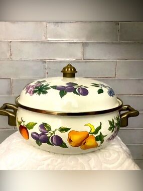 Vintage Essence Tabletops Unlimited Large Handled Enamel Pot with Brass Handles